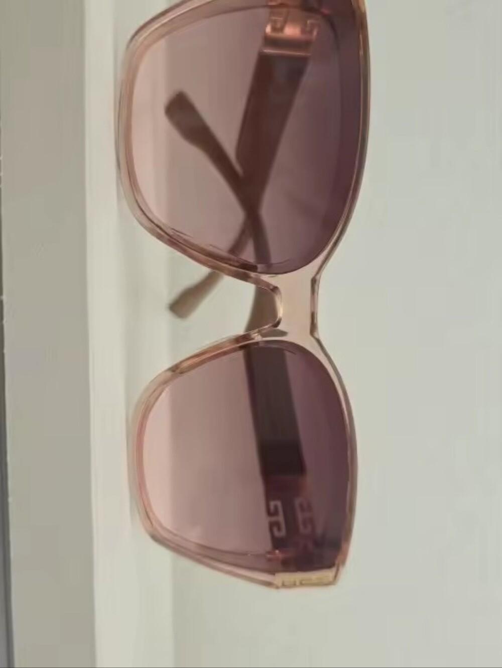 sunglasses - Picture 2 of 3